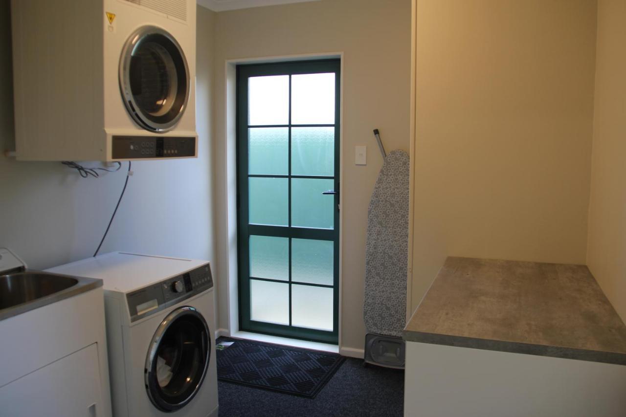 Haven On Carroll Villa Palmerston North Bagian luar foto